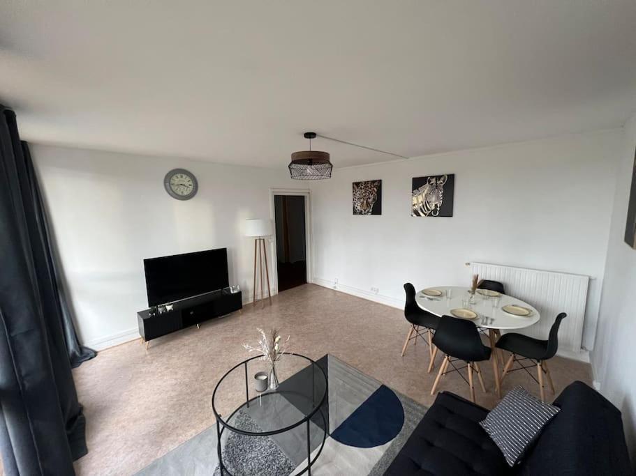 Appt T3, 65 M2 Proche De Paris Daire Méry-sur-Oise Dış mekan fotoğraf